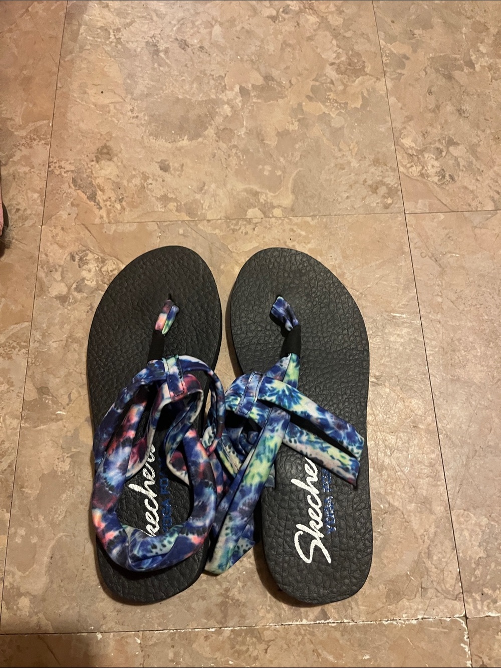 Skechers Multicolor Tie-Dye Strap yoga Flip Flops with Black Footbed